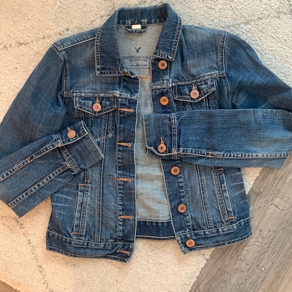 Jean Jacket - Picture 1 of 2